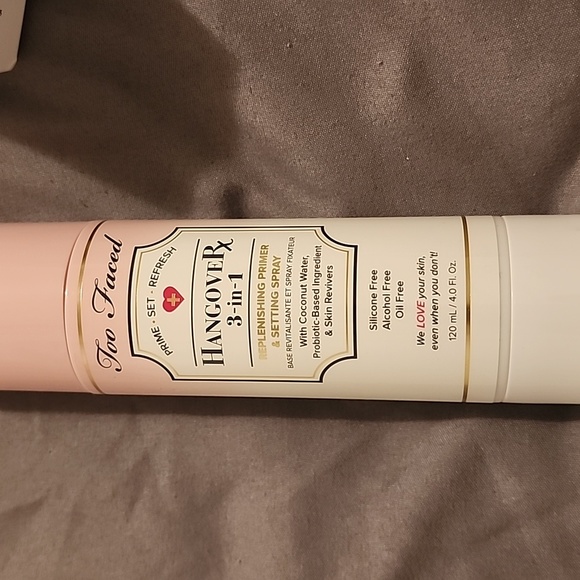 New Too Faced Hangover 3-in-1 - Picture 3 of 4